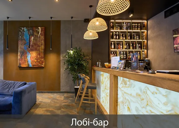 Twins Hotel & Spa